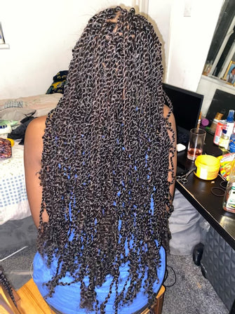 Classic and Knotless Braids